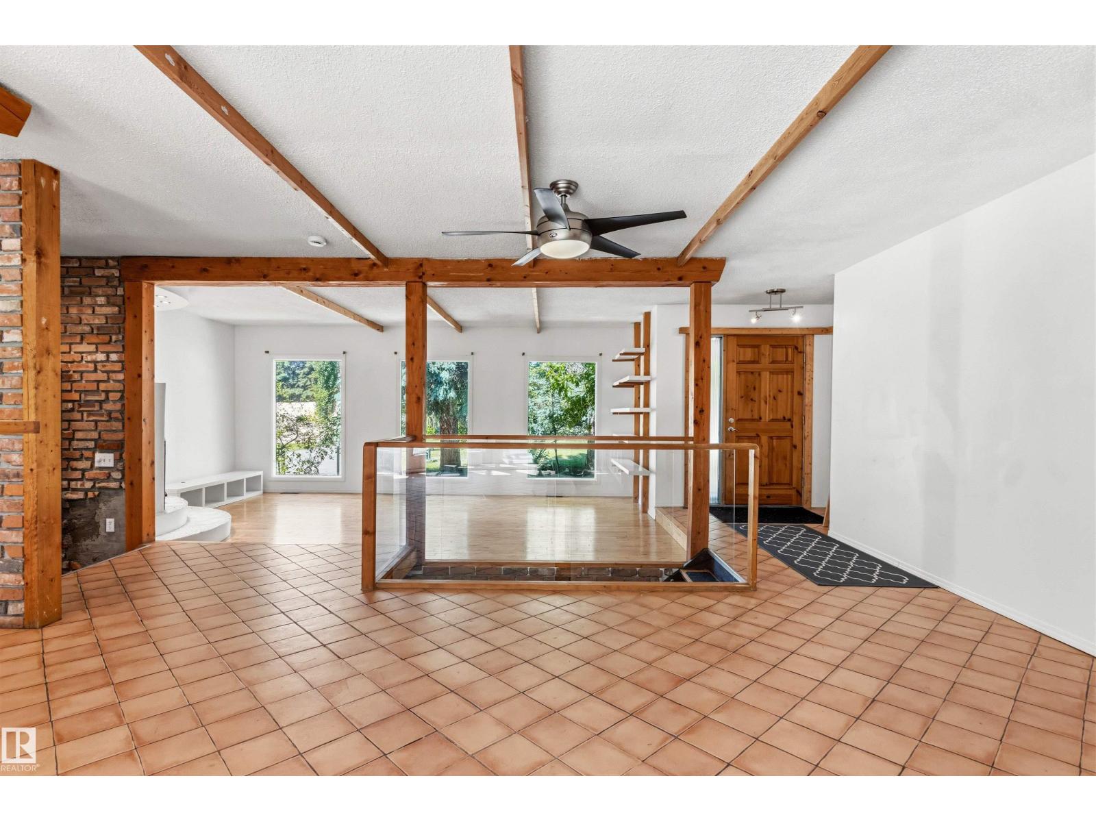 107 GRANDISLE RD NW - 10