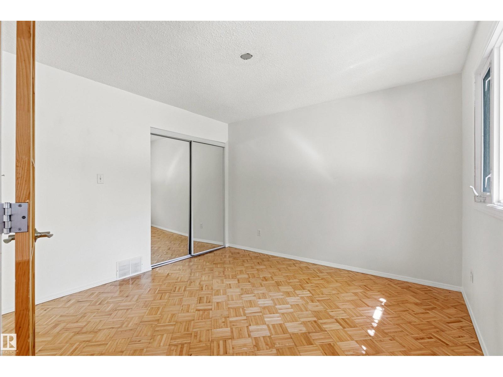 107 GRANDISLE RD NW - 34
