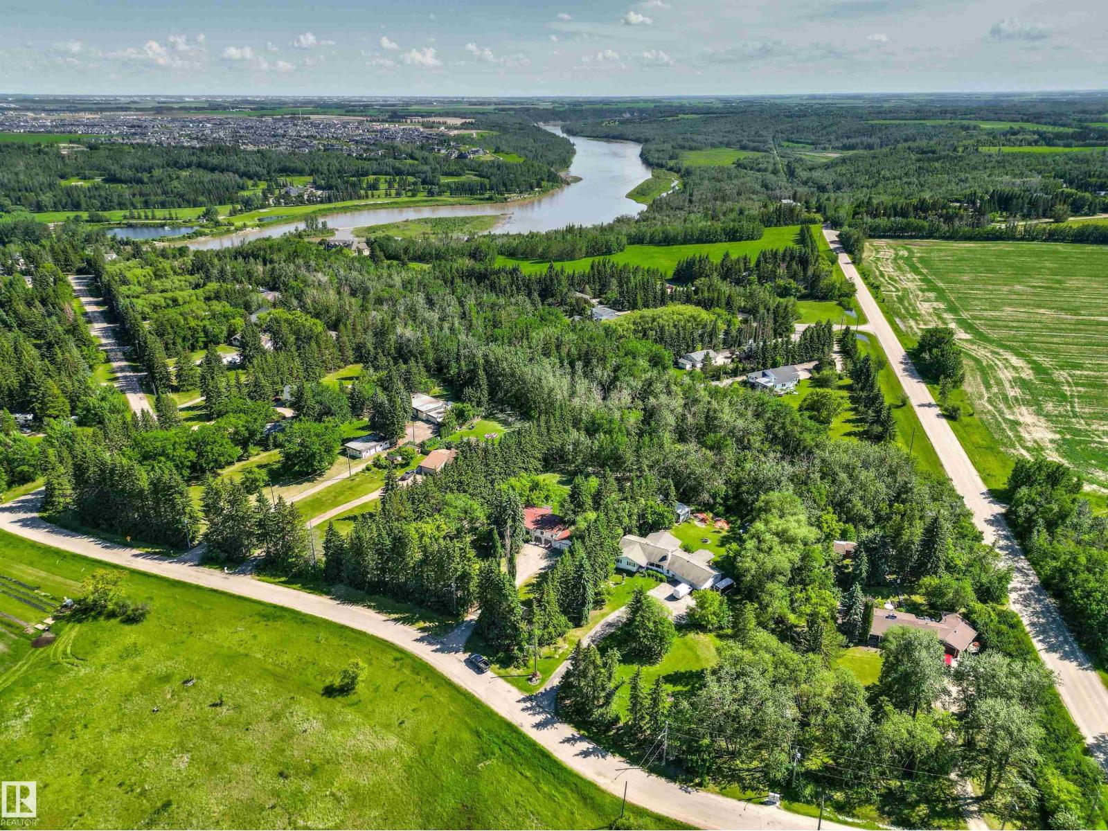 107 GRANDISLE RD NW - 69
