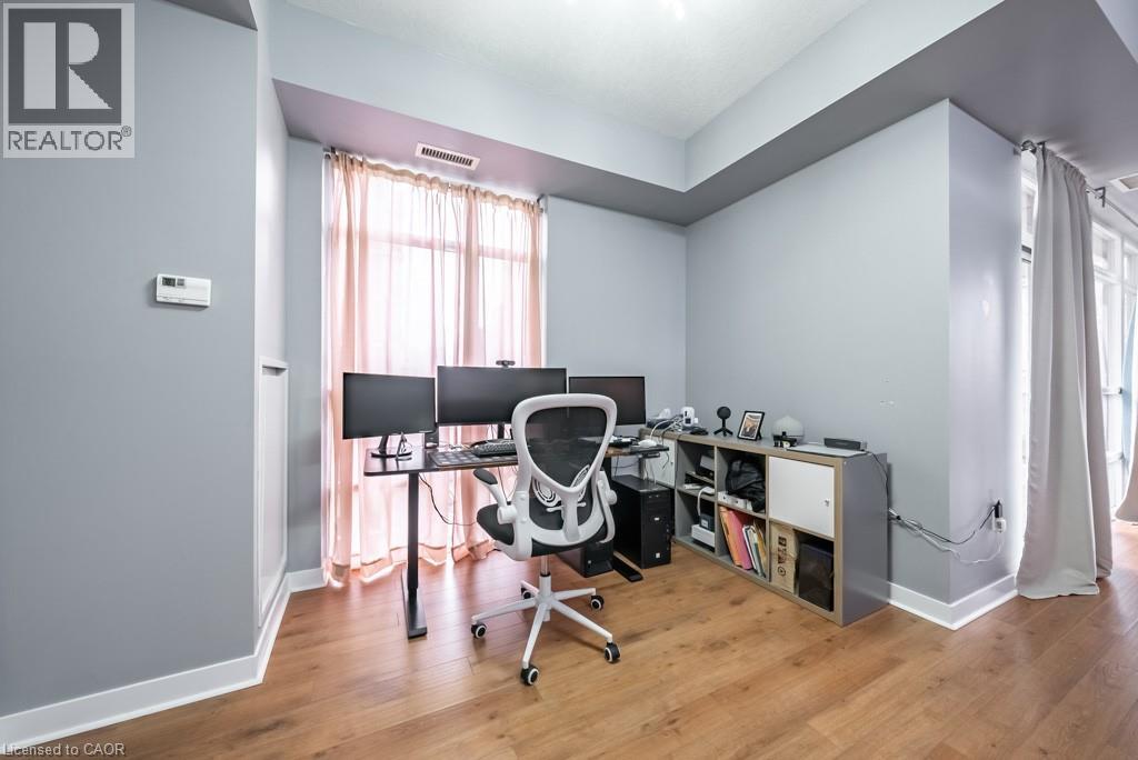 #502 90 CHARLTON Avenue W - 15