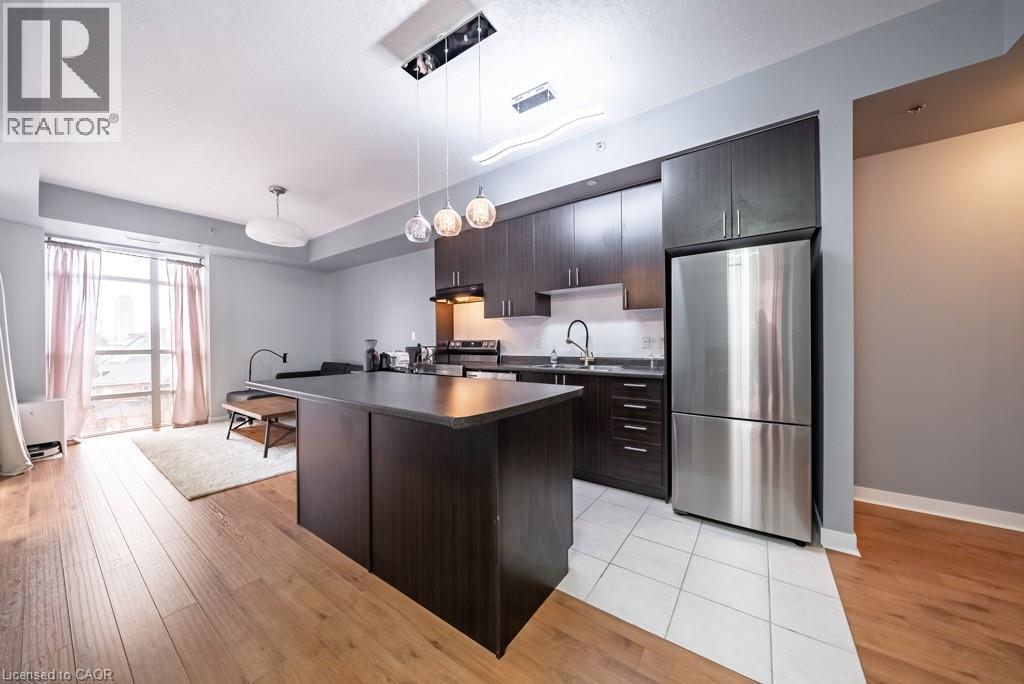 #502 90 CHARLTON Avenue W - 16