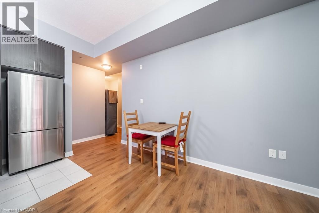#502 90 CHARLTON Avenue W - 18