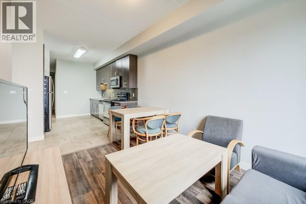 #B601 62 BALSAM Street - 17