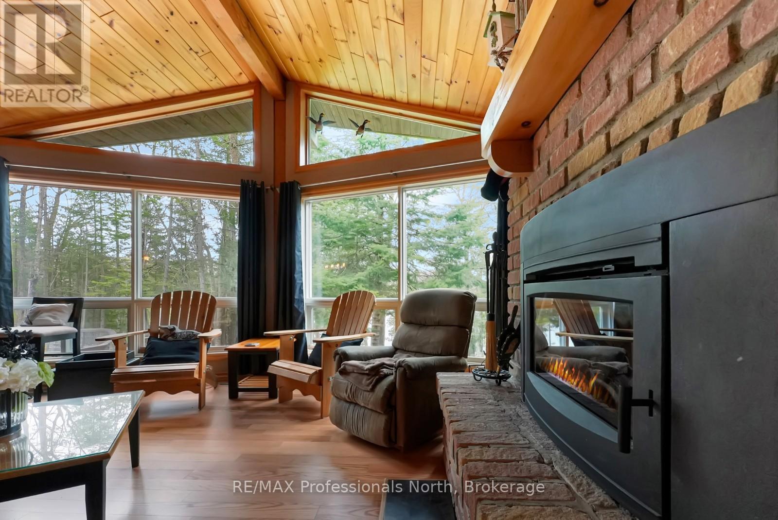 1157 BETWEEN LAKES TRAIL - 17