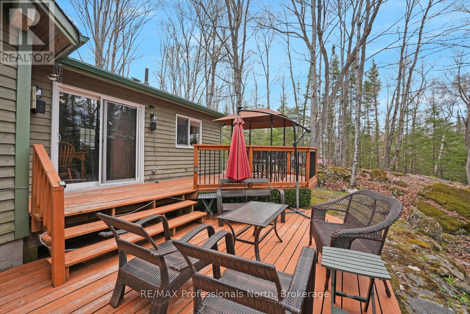 1157 BETWEEN LAKES TRAIL - 36