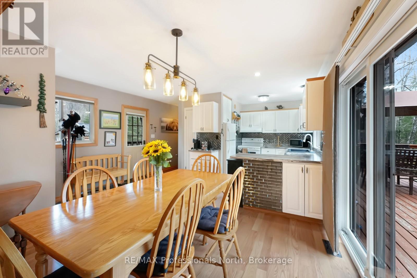 1157 BETWEEN LAKES TRAIL - 11
