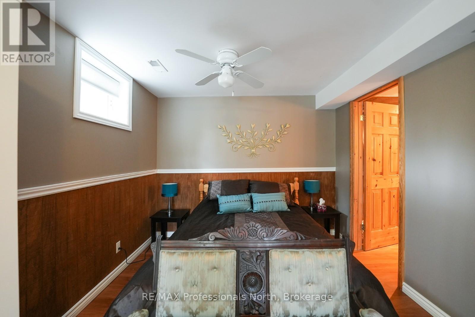 1157 BETWEEN LAKES TRAIL - 28