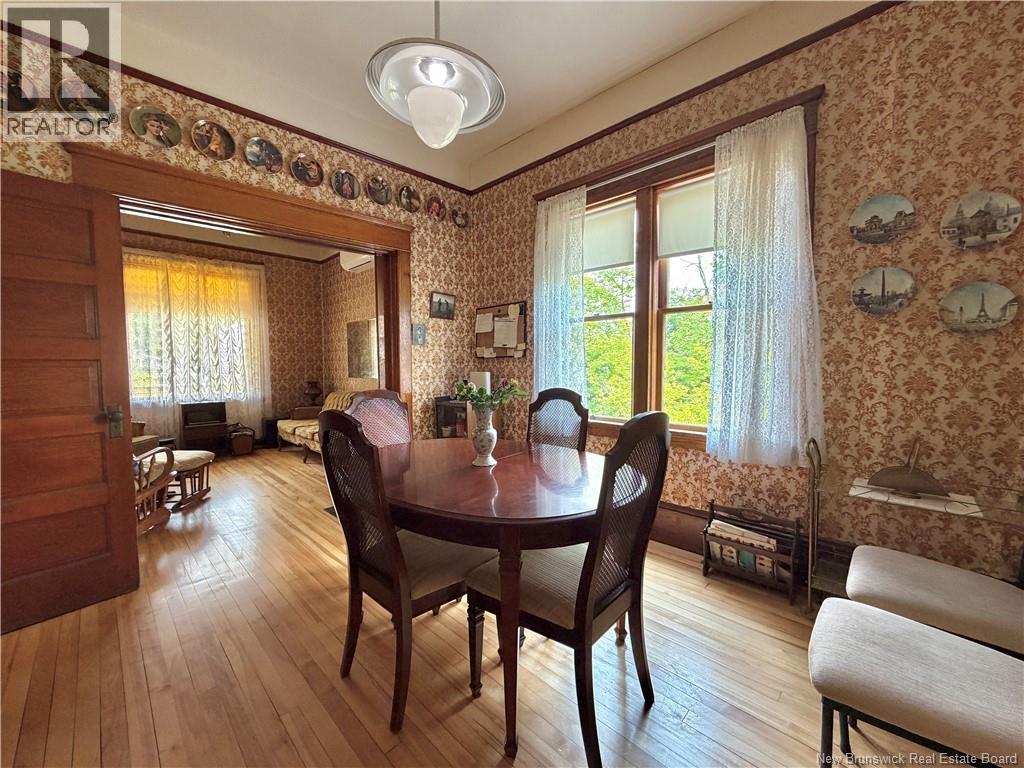 539 QUEEN ST - Image 12