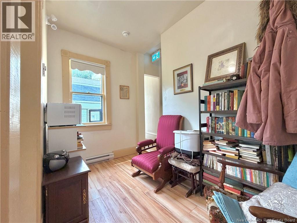 539 QUEEN ST - Image 26