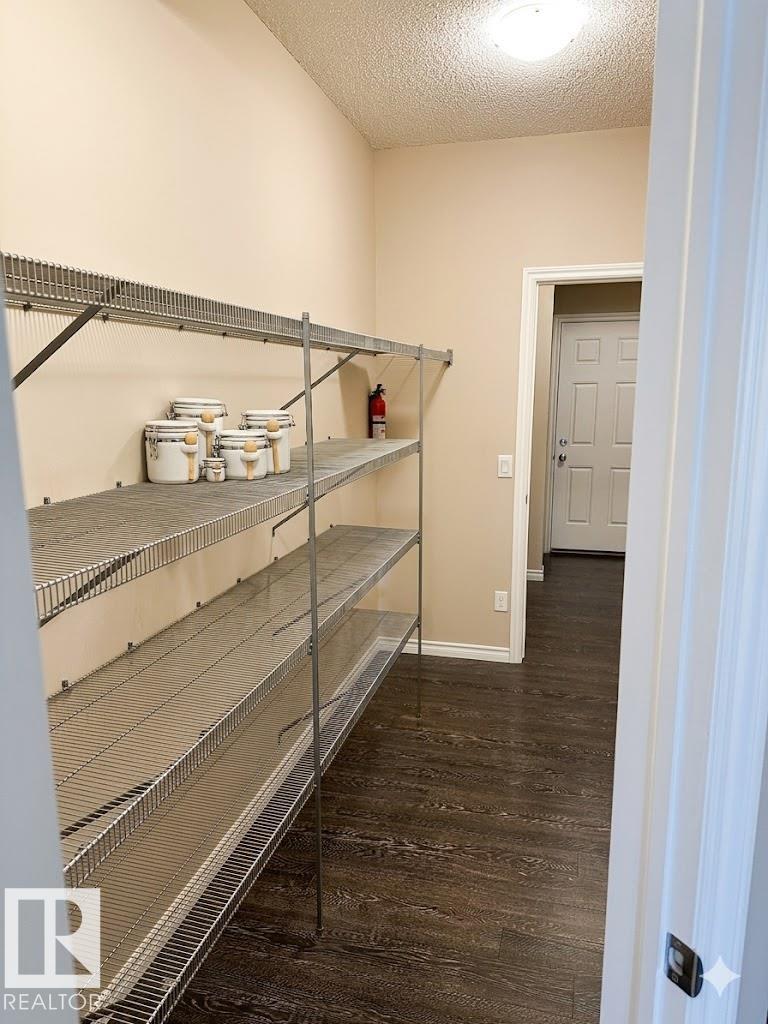 3233 21A AV NW - 18