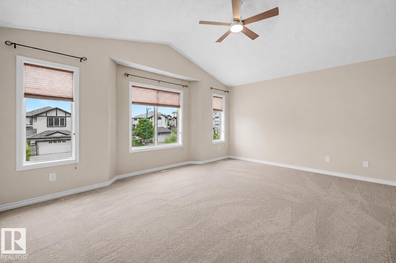 3233 21A AV NW - 25