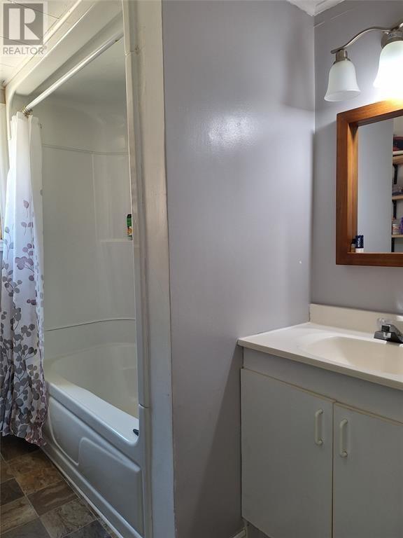688 Oceanview Drive - 11