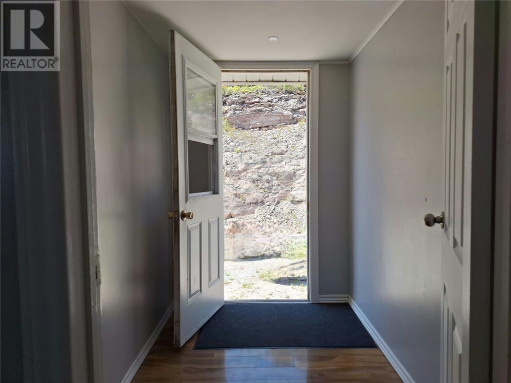 688 Oceanview Drive - 12