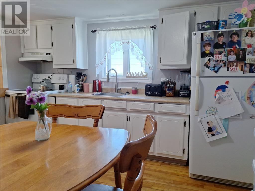 688 Oceanview Drive - 14