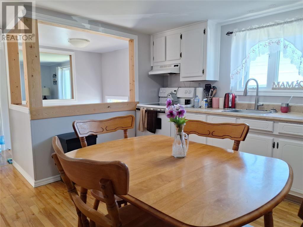 688 Oceanview Drive - 15