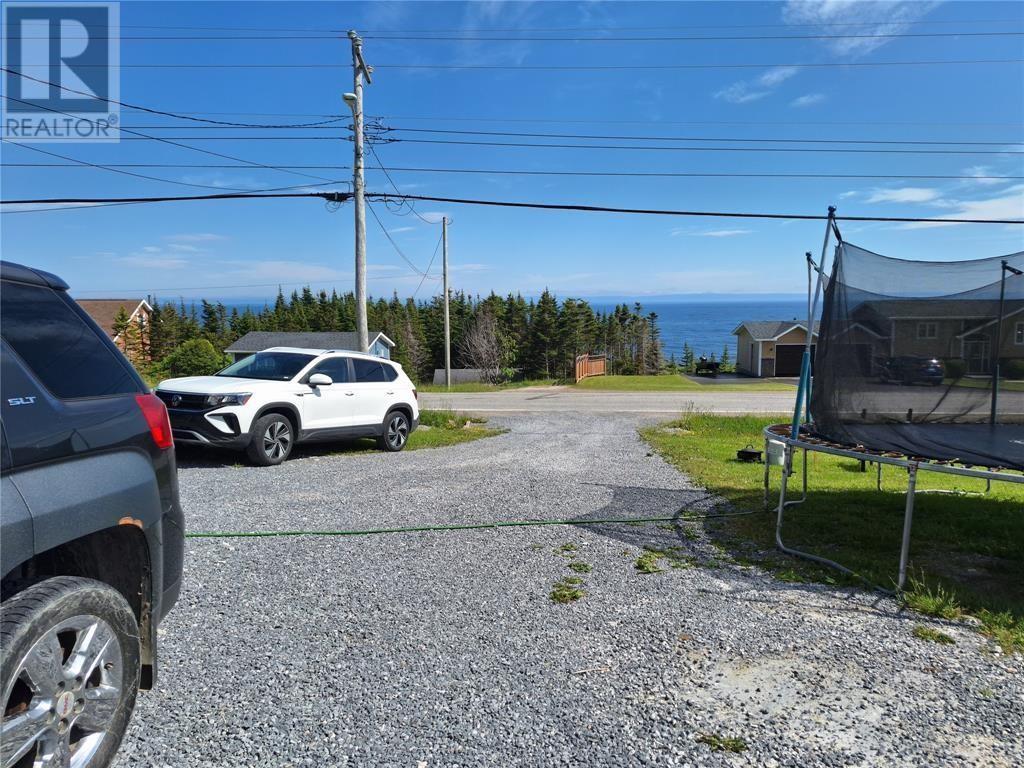 688 Oceanview Drive - Image 21