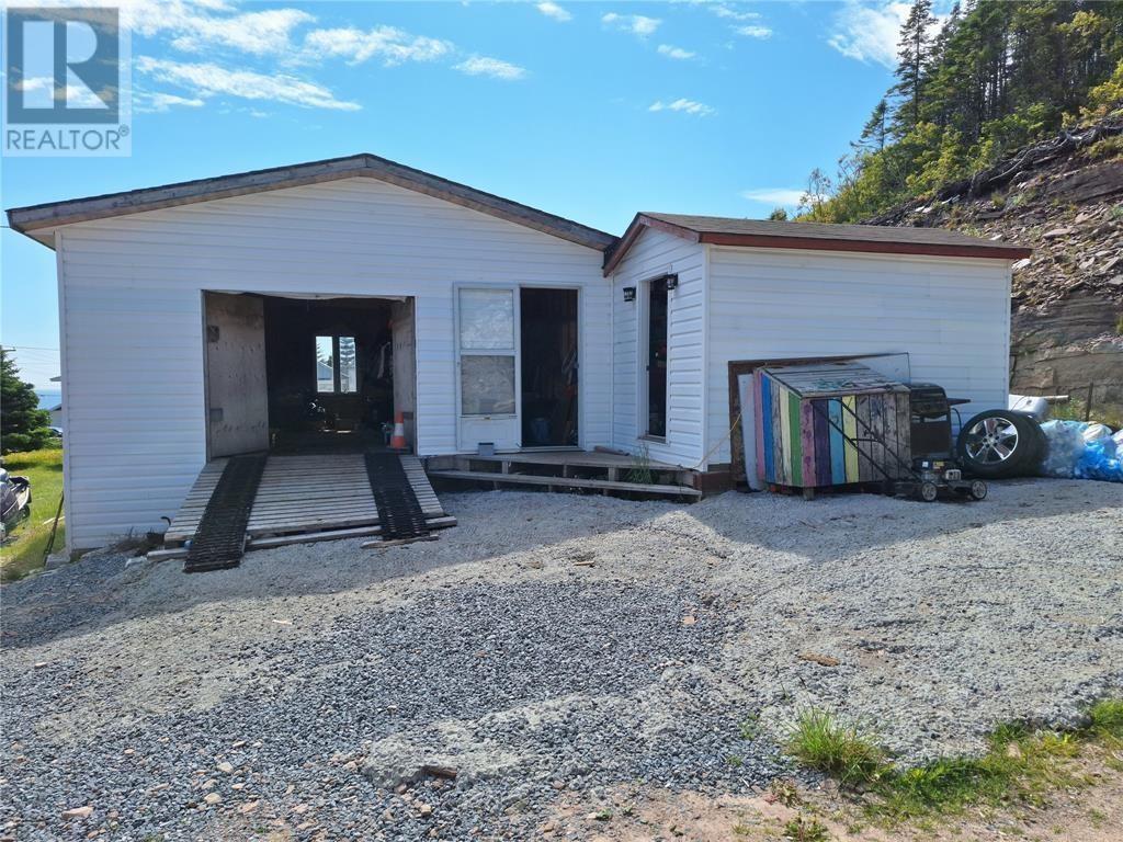 688 Oceanview Drive - 26
