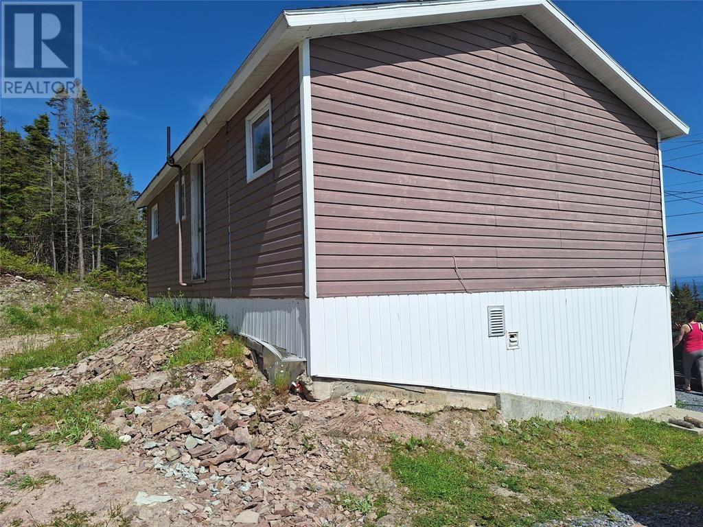 688 Oceanview Drive - 28