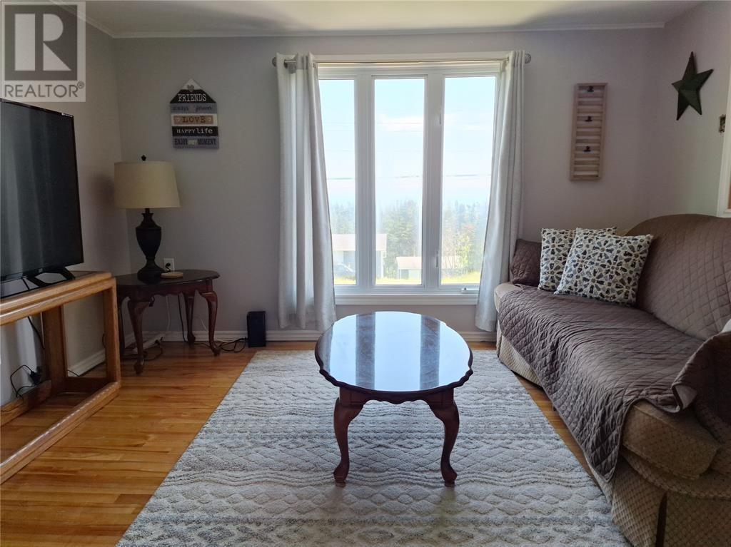 688 Oceanview Drive - Image 5