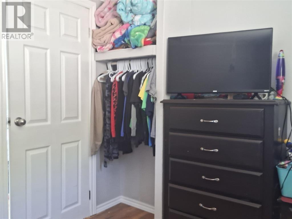 688 Oceanview Drive - 9