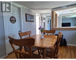688 Oceanview Drive thumbnail 16