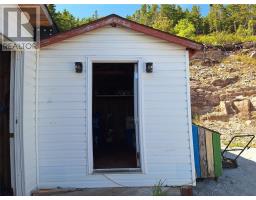 688 Oceanview Drive thumbnail 24
