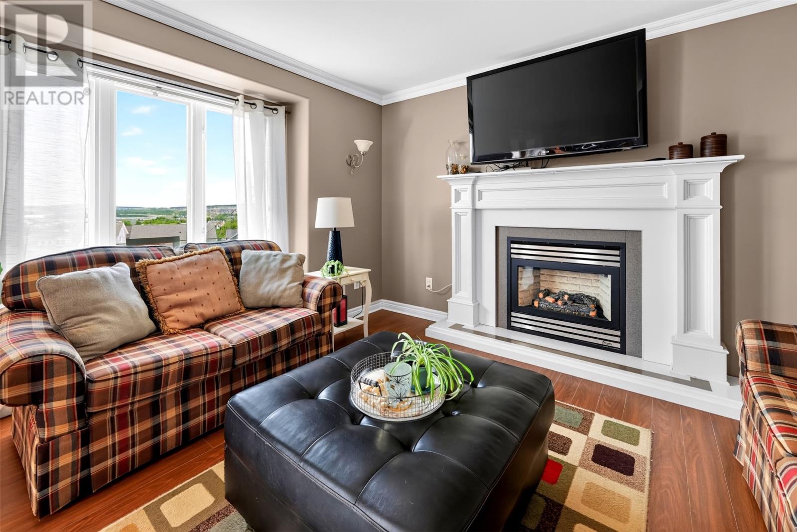12 SUNDERLAND Drive - 19