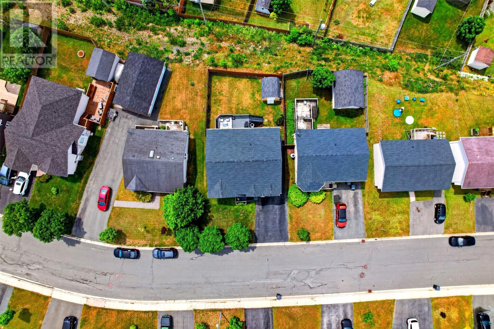 12 SUNDERLAND Drive - 6
