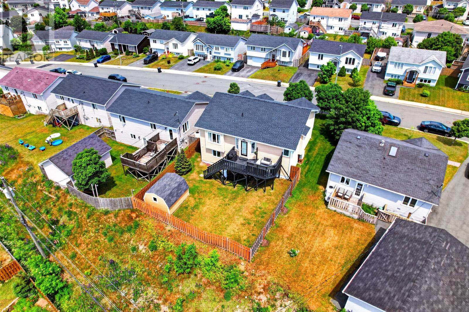 12 SUNDERLAND Drive - 8
