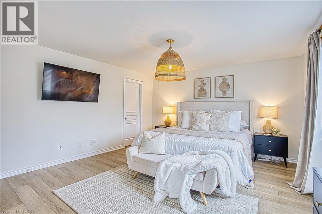 269 CARDINAL Crescent - 27