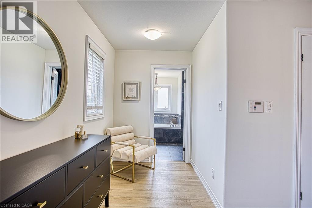 269 CARDINAL Crescent - 28