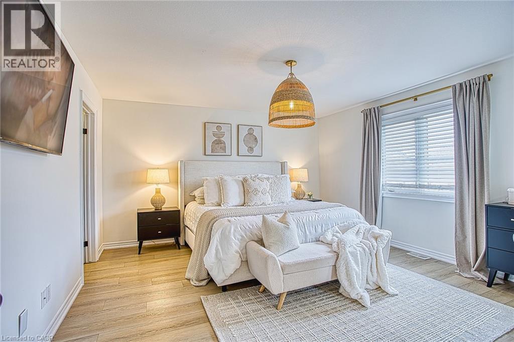 269 CARDINAL Crescent - 26