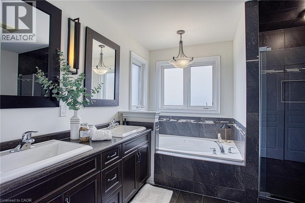 269 CARDINAL Crescent - 29