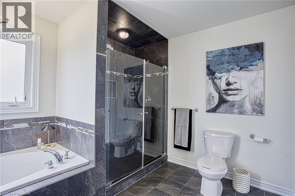 269 CARDINAL Crescent - 30