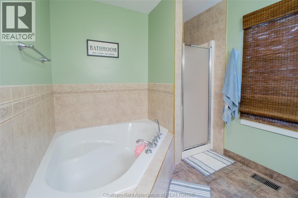 264 Forest STREET - 18