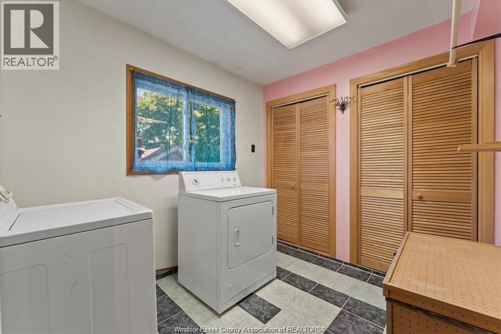 3648 KING - 25