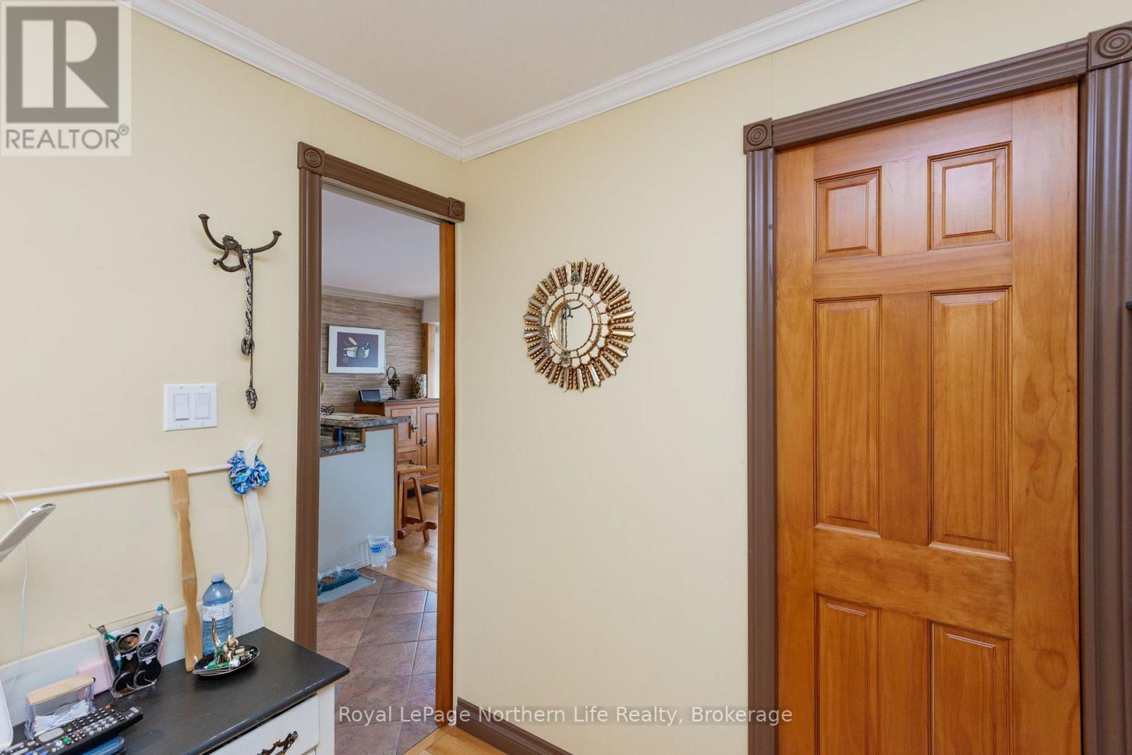 216 GREEN ROAD - 22
