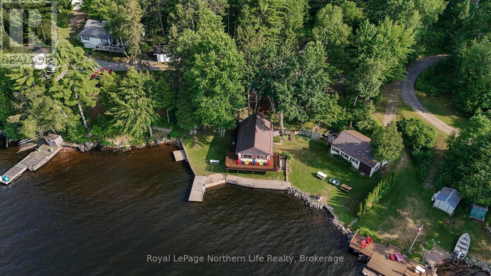 216 GREEN ROAD - 5