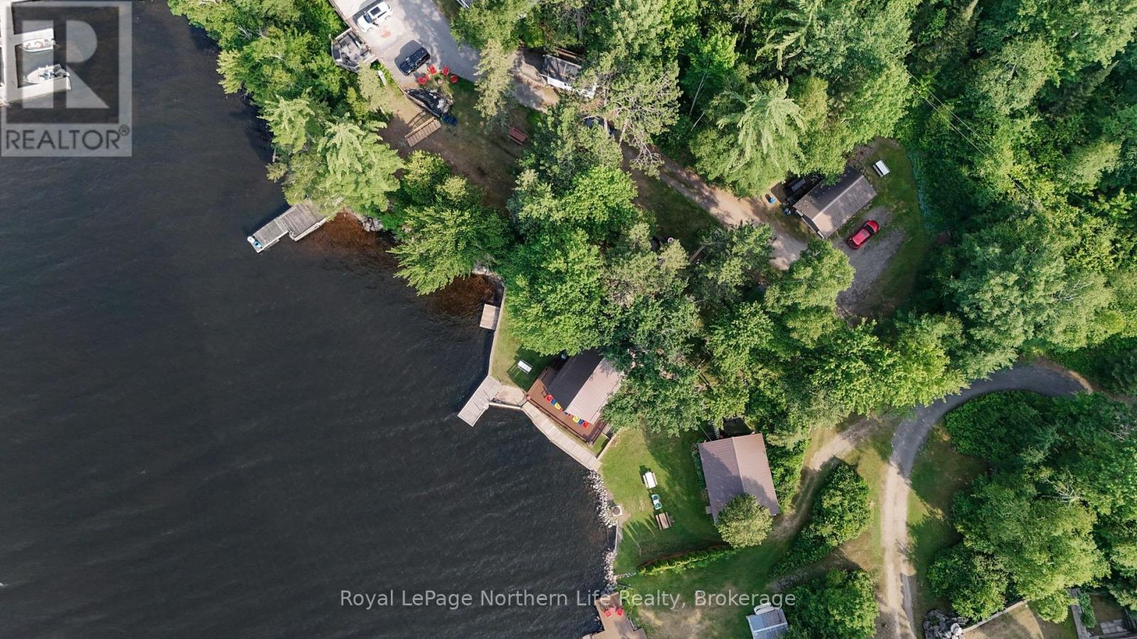 216 GREEN ROAD - 7