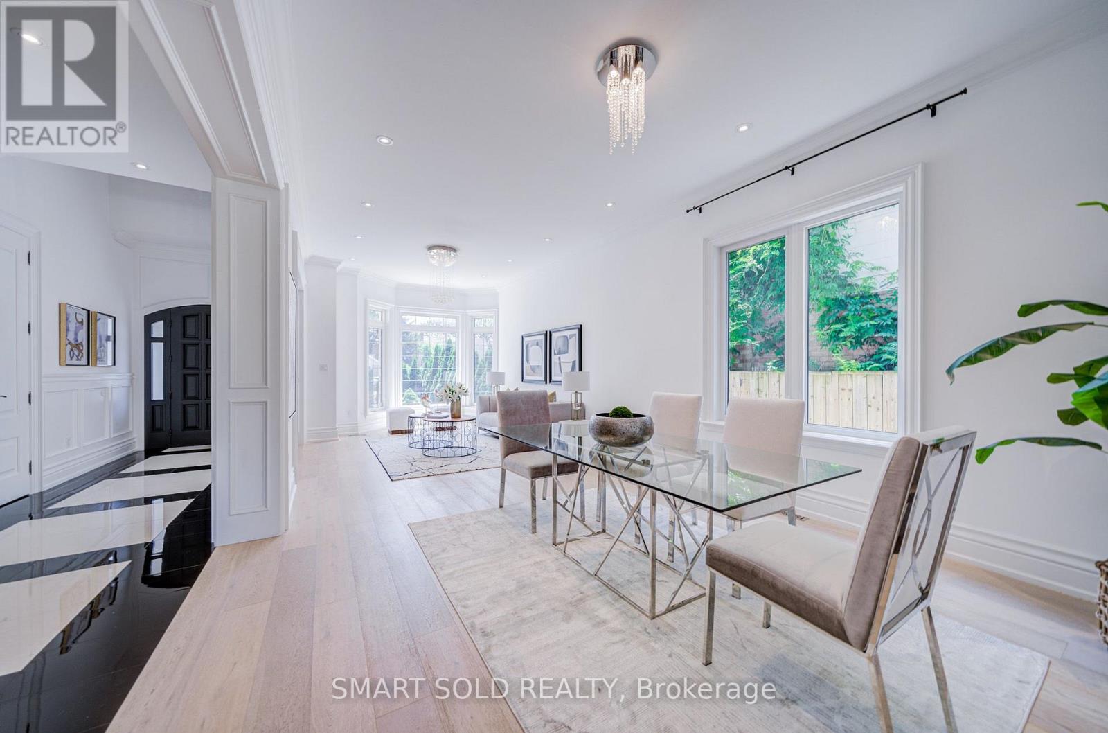 201 BURNHAMTHORPE ROAD - Image 6