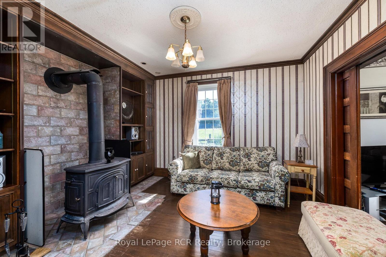 404683 GREY ROAD 4 - 11