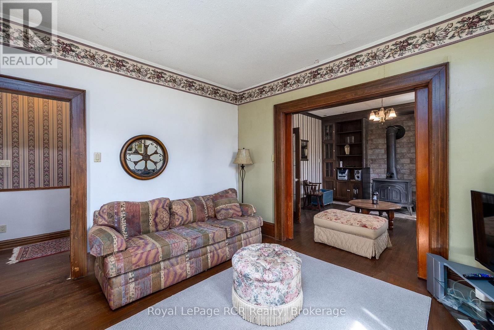 404683 GREY ROAD 4 - 13