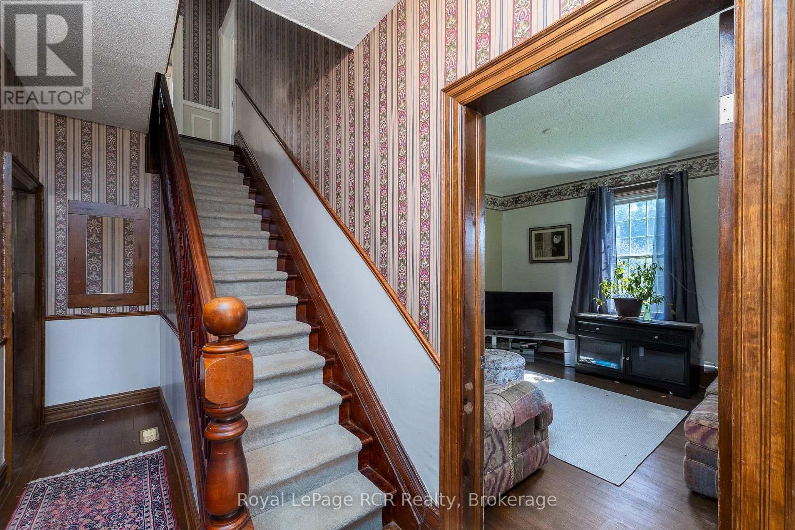 404683 GREY ROAD 4 - 15