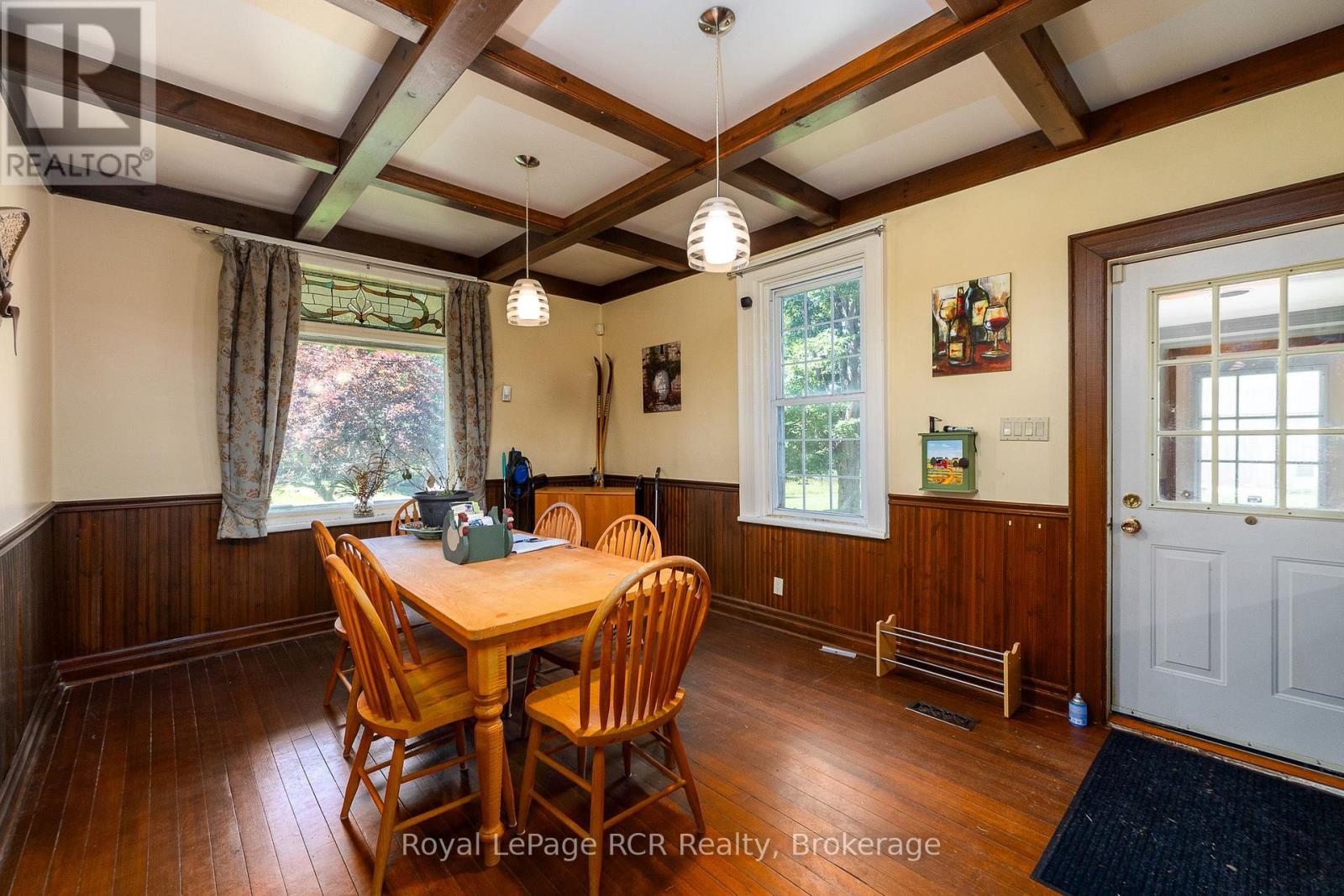 404683 GREY ROAD 4 - 5