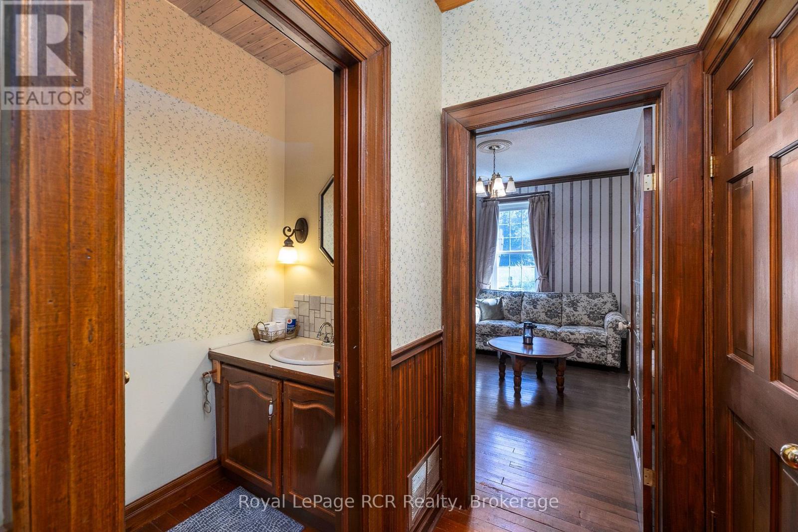 404683 GREY ROAD 4 - 9