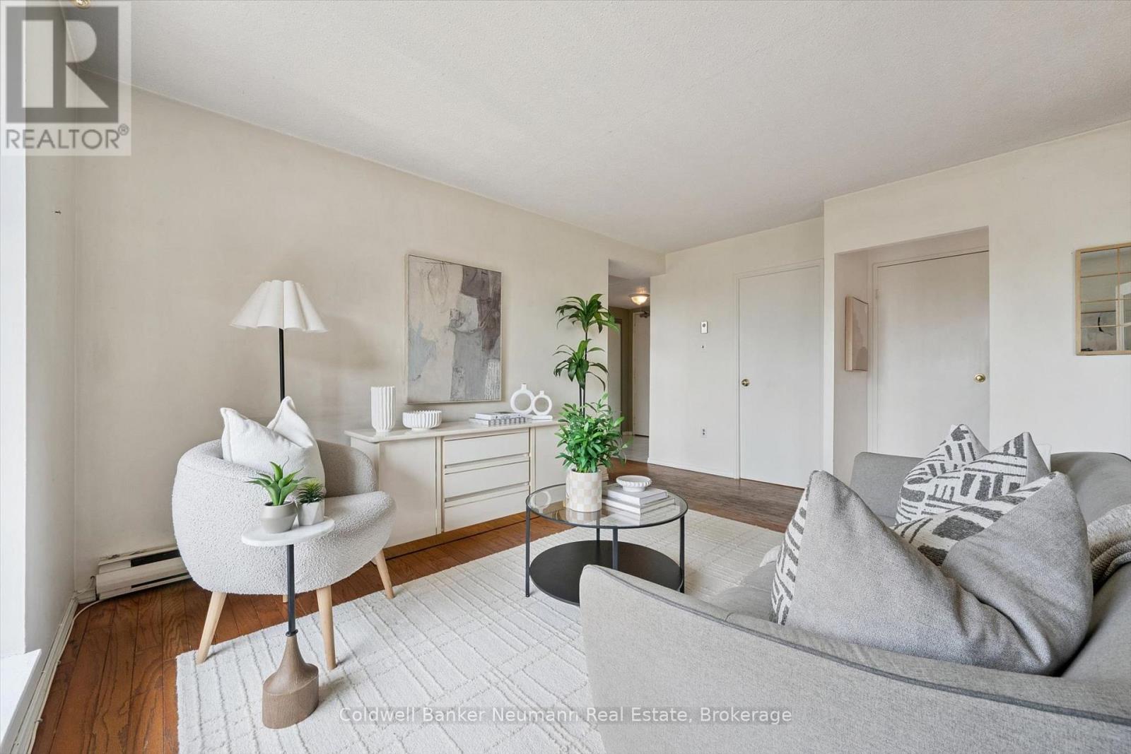 #405 93 WESTWOOD ROAD - 12