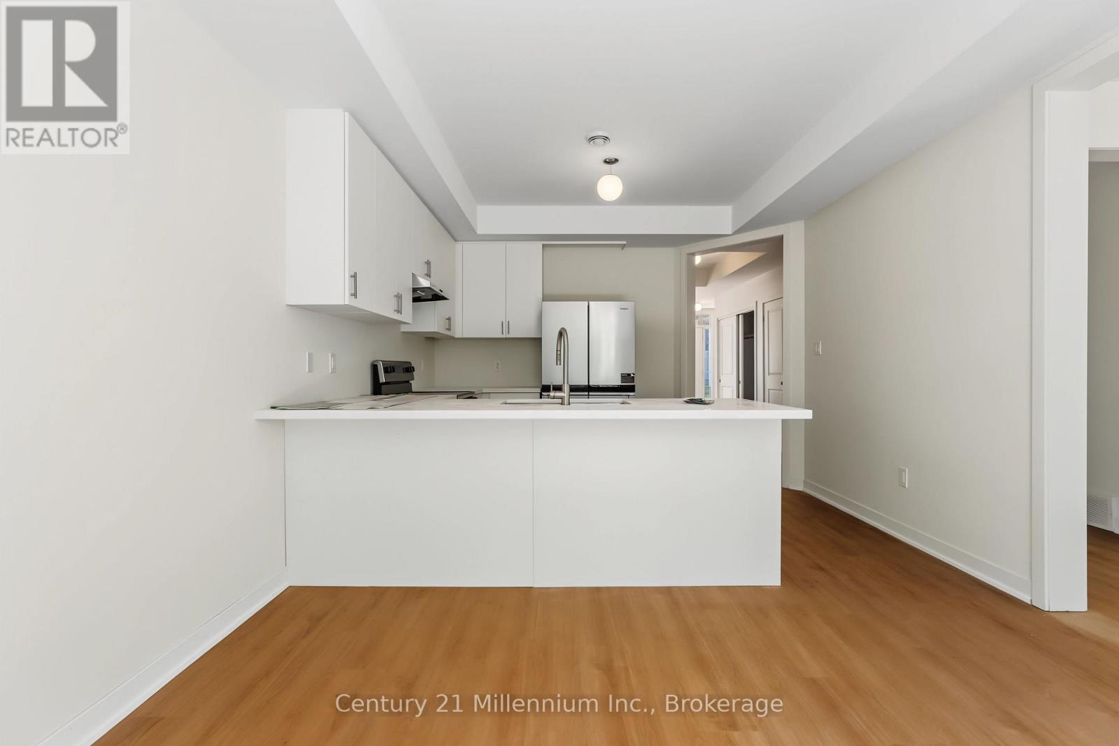 09 Steinway Street — photo 13