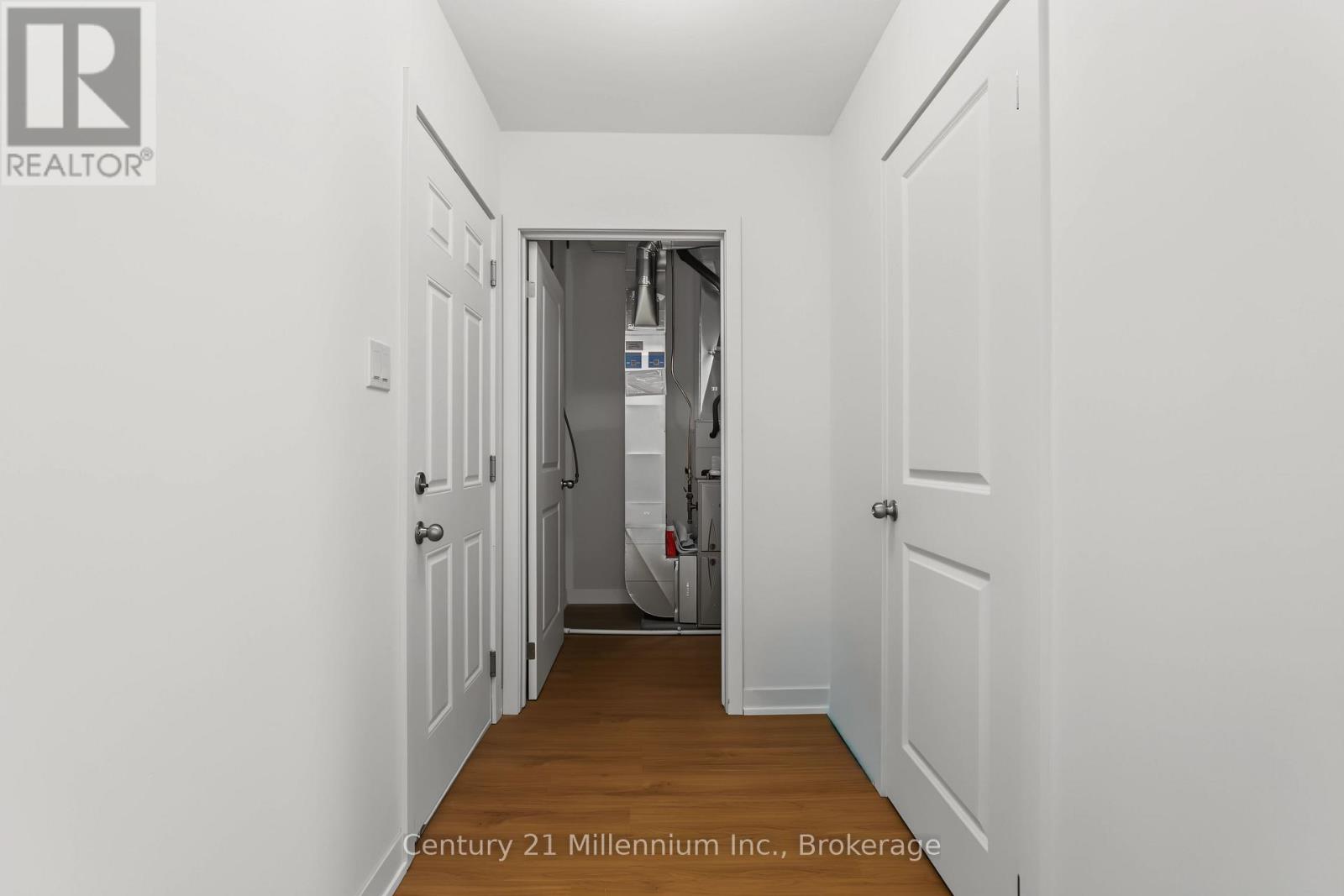09 Steinway Street — photo 17