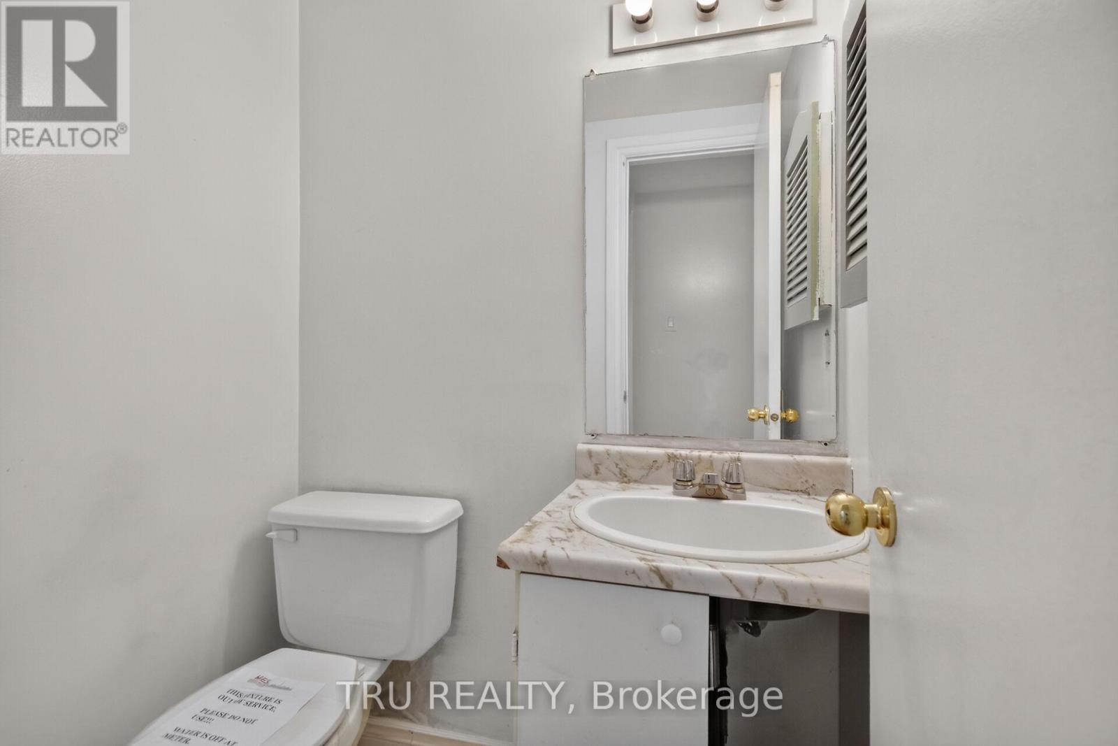 #27 2050 RIVIERA TERRACE - 38
