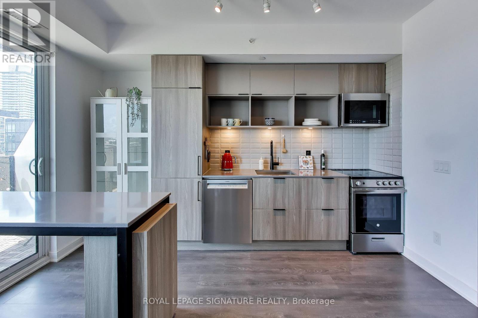 #1005 60 TANNERY ROAD - 11